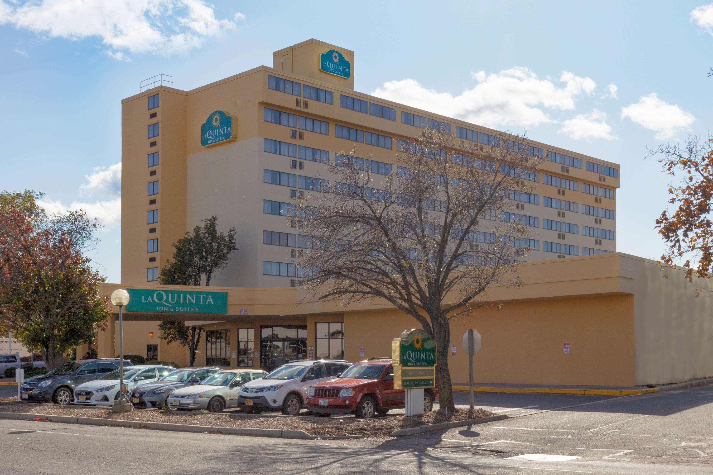 La Quinta By Wyndham Secaucus Meadowlands Hotell Exteriör bild