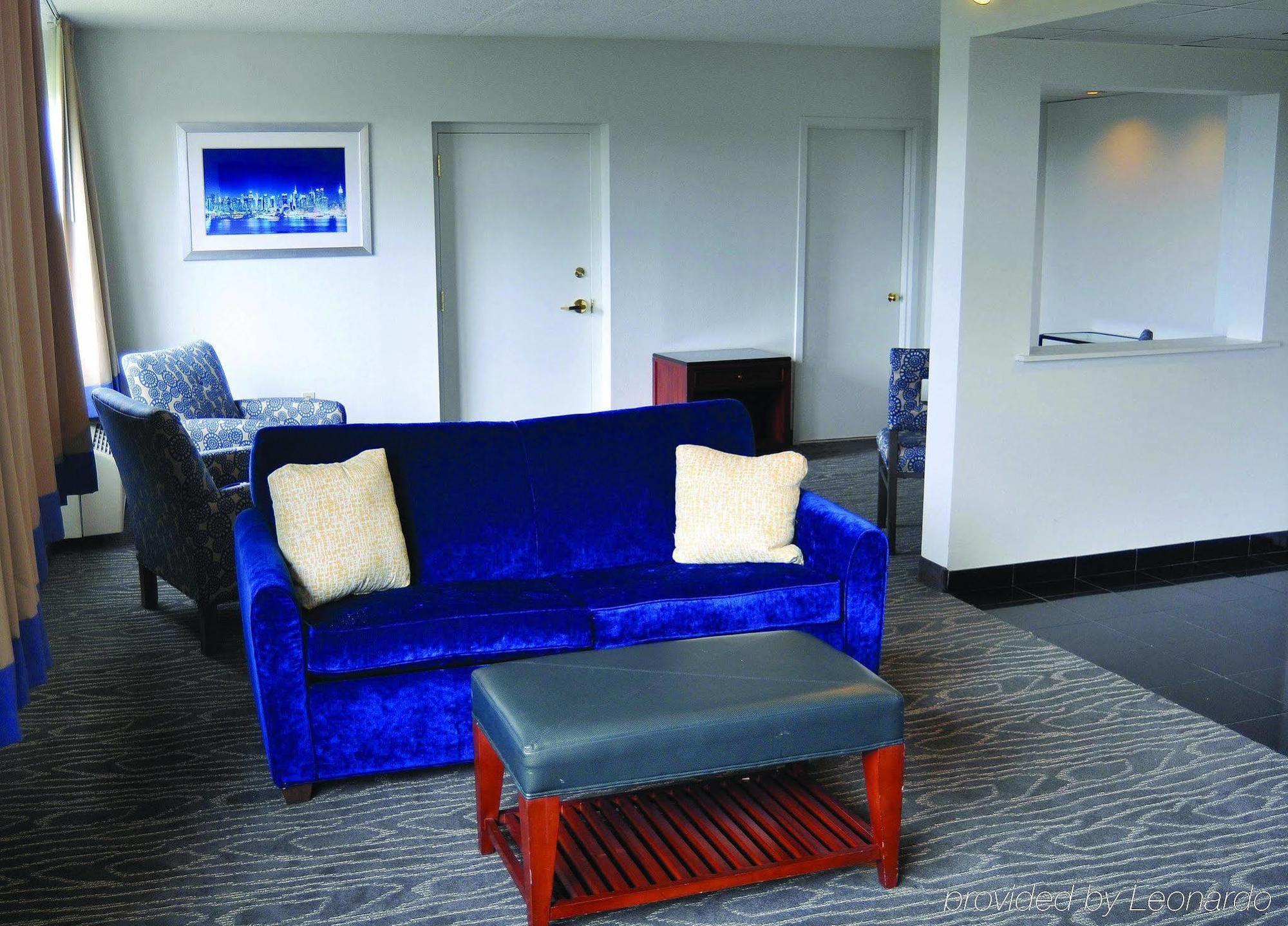 La Quinta By Wyndham Secaucus Meadowlands Hotell Exteriör bild