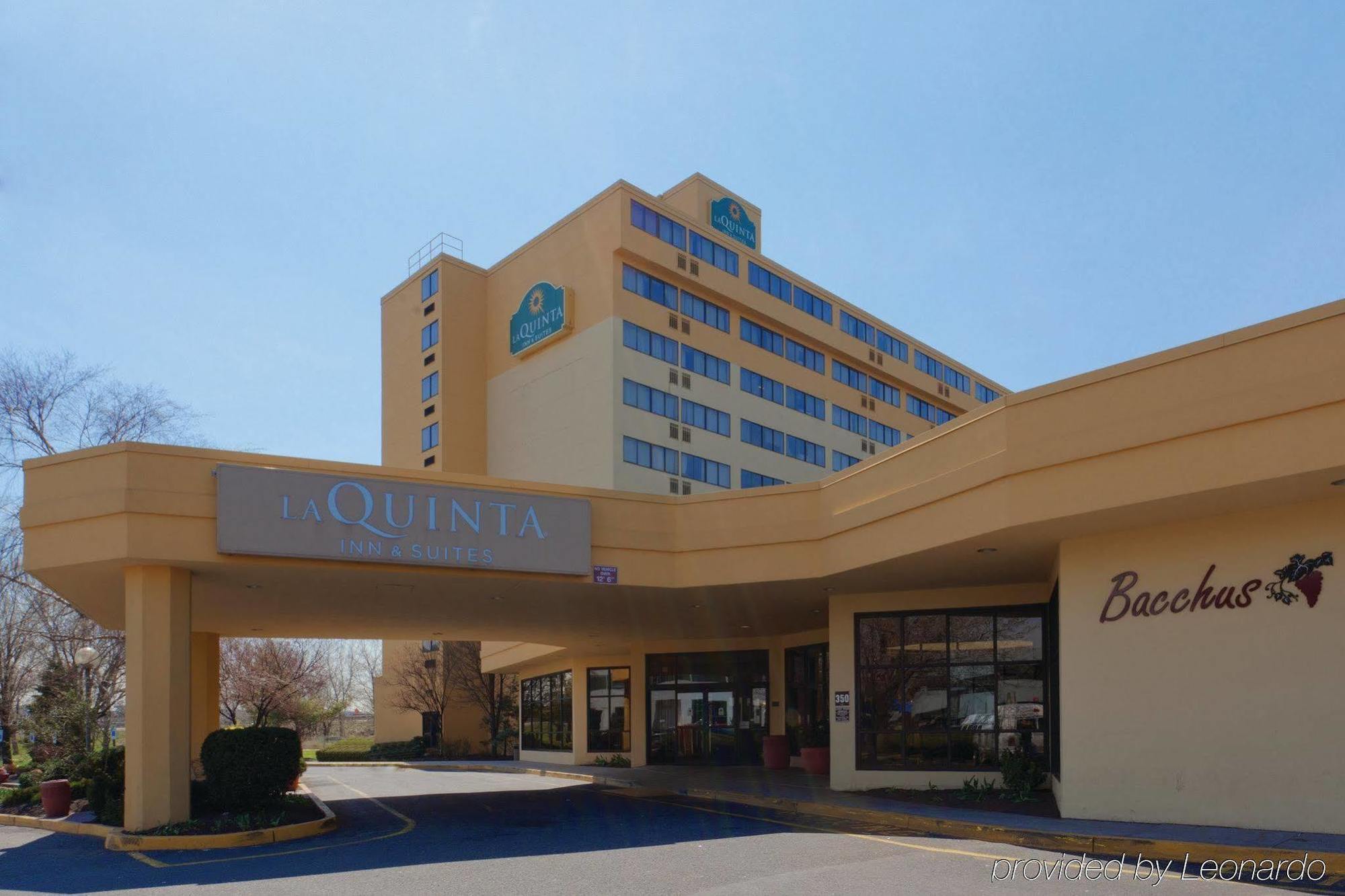 La Quinta By Wyndham Secaucus Meadowlands Hotell Exteriör bild