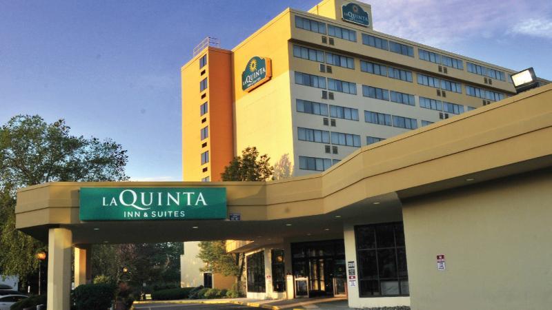 La Quinta By Wyndham Secaucus Meadowlands Hotell Exteriör bild
